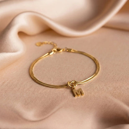 Initial Knot ™ – Symbolen för ett obrytbart band
