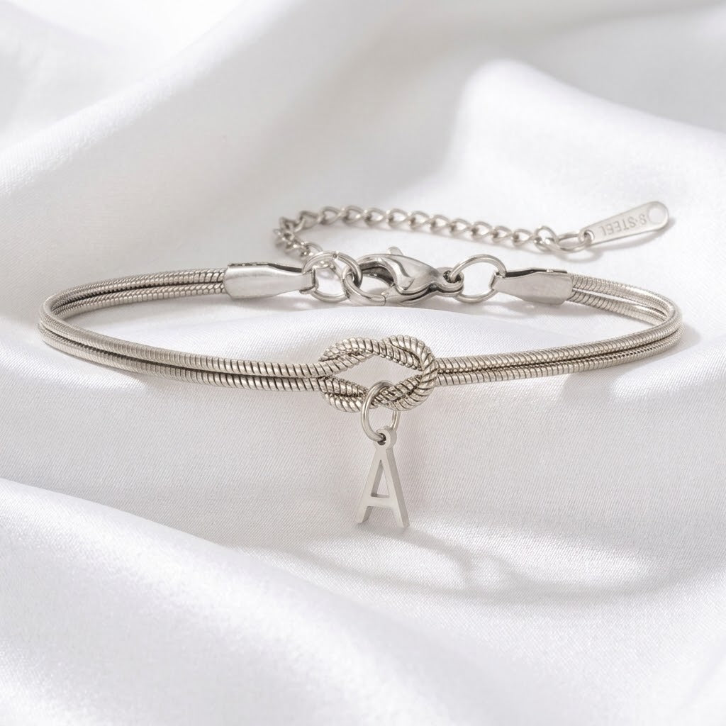 Initial Knot - Ett forever armband